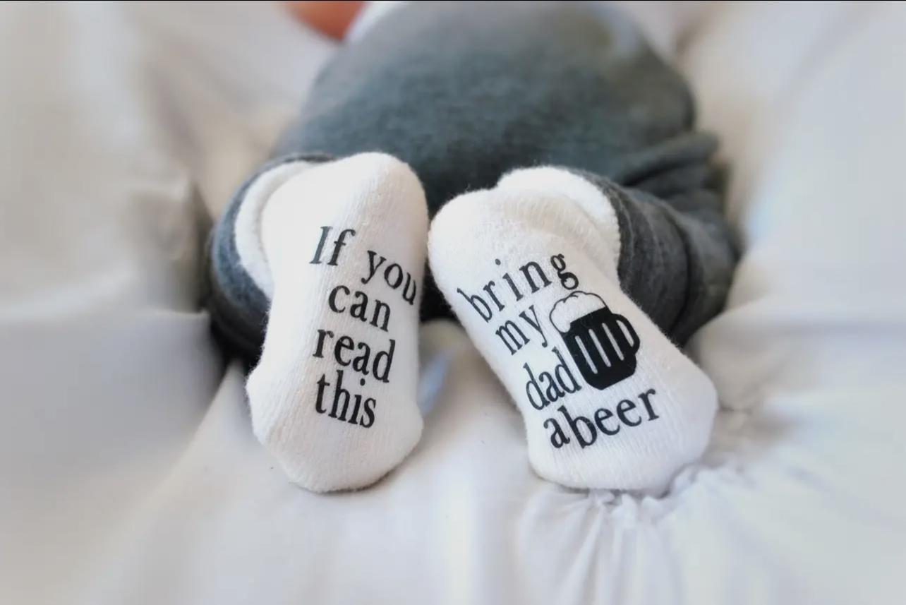 Bring my dad a beer Socks