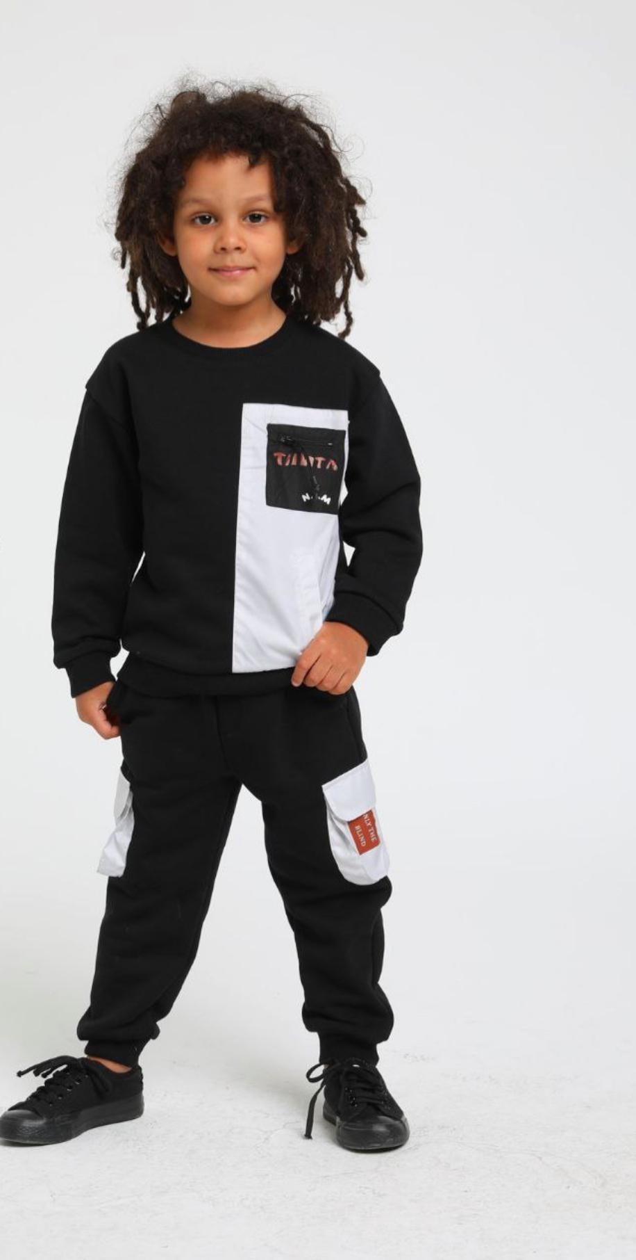 Black Sweatshirt with grey fashion detail
