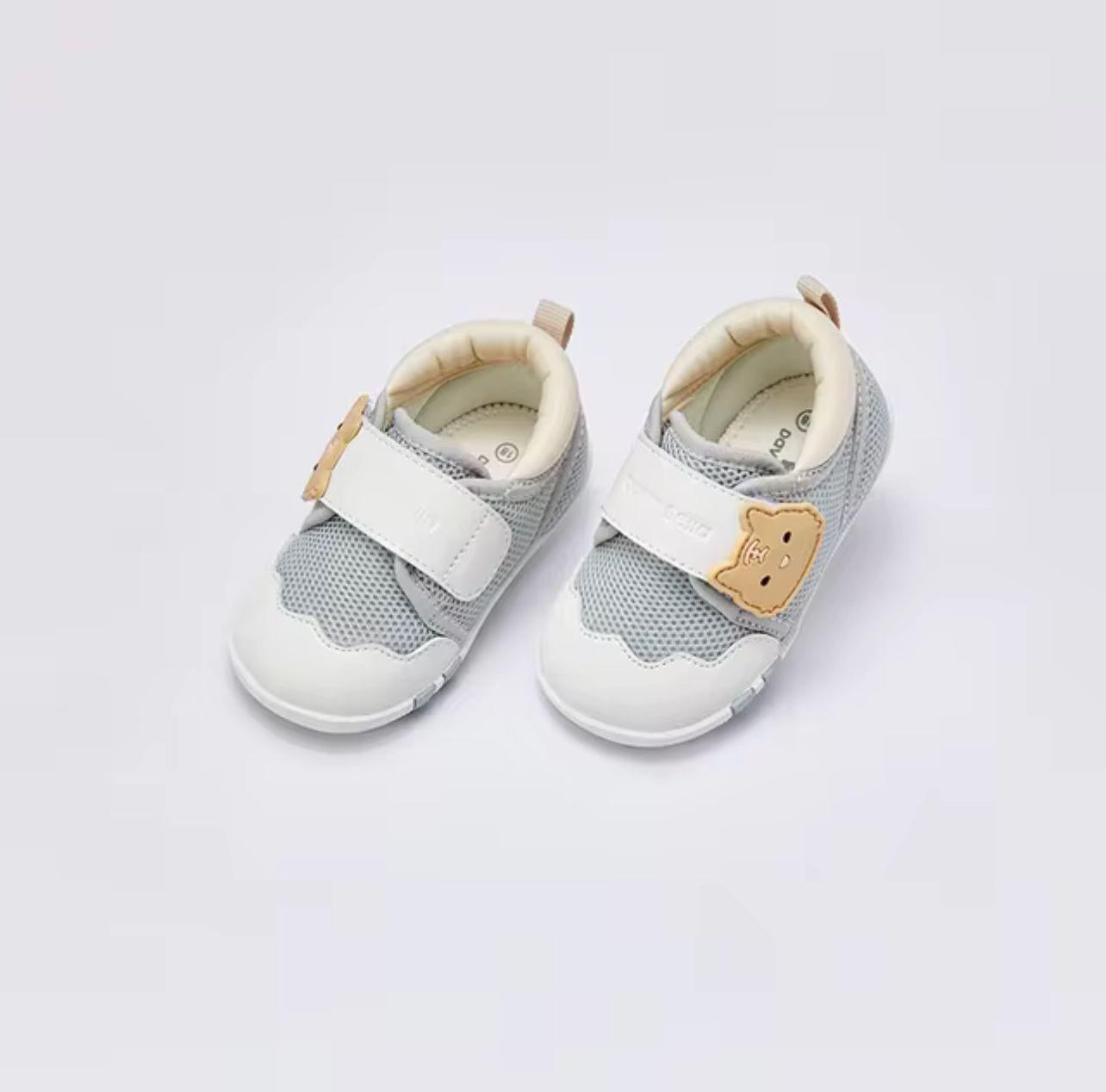 DaveBella Baby Blue First Walkers