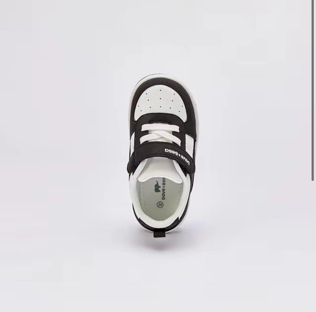 Davebella Black White Sneakers