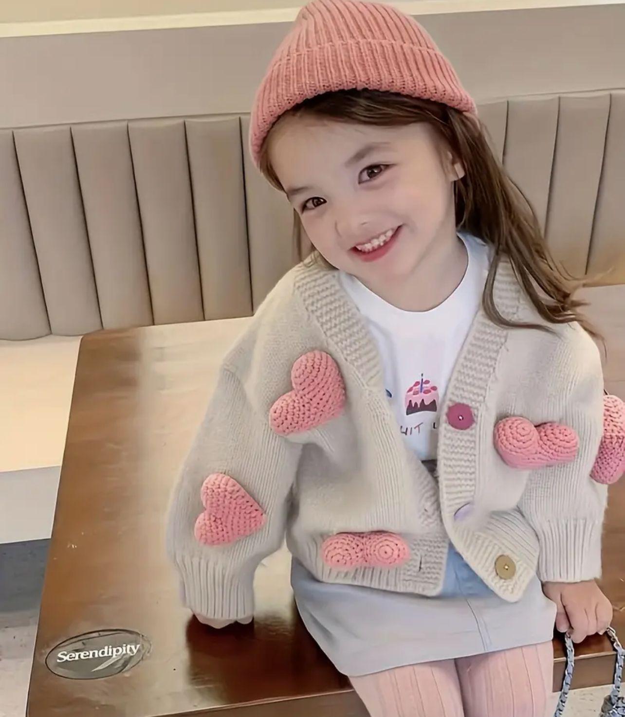 3D Heart detail Cardigan