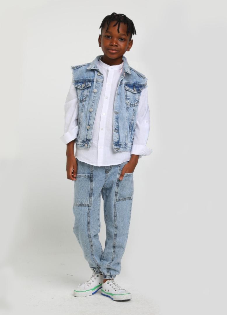Jean Joggers with stretch waist and ankles