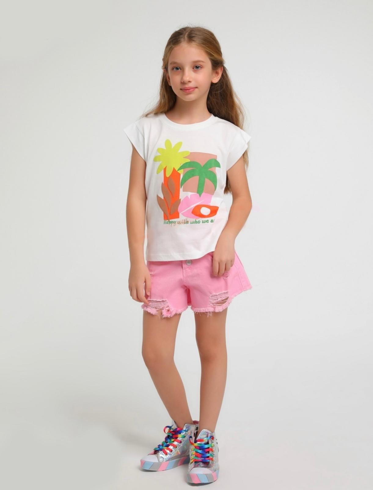 white or pink jean 3-4 buttons shorts
