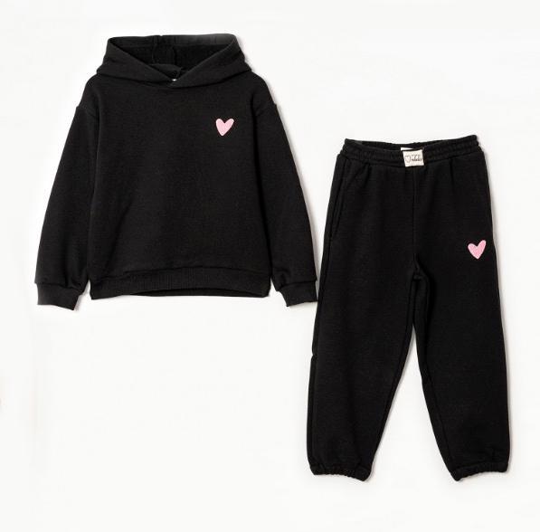 Best Black Heart Sweatsuit