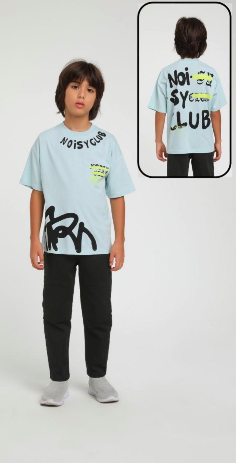 Light Blue Noisy Club