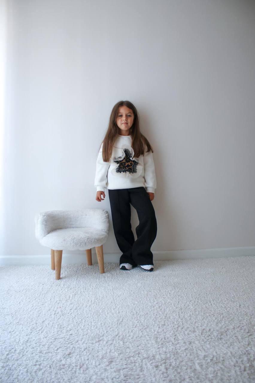 Girls White Sweatshirt With Star and Black Bottoms Set