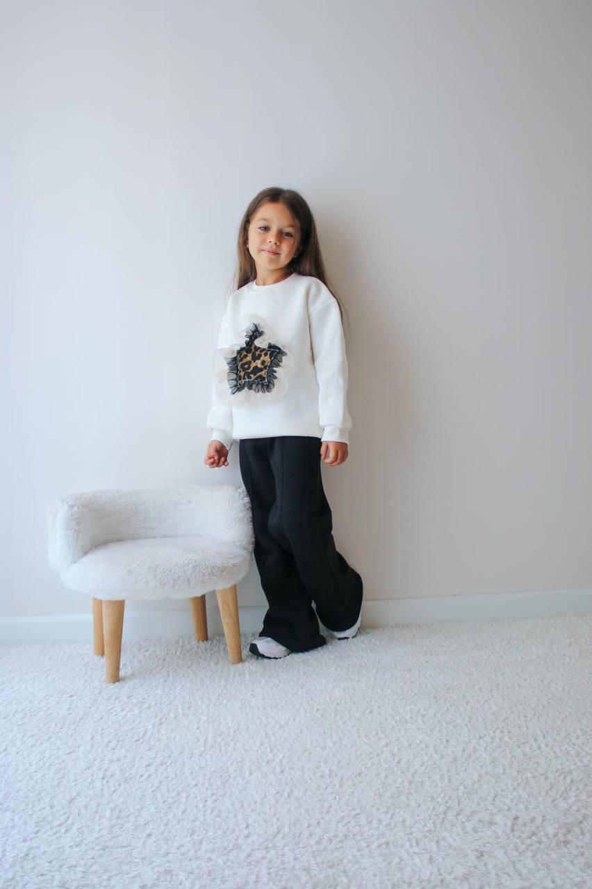 Girls White Sweatshirt With Star and Black Bottoms Set