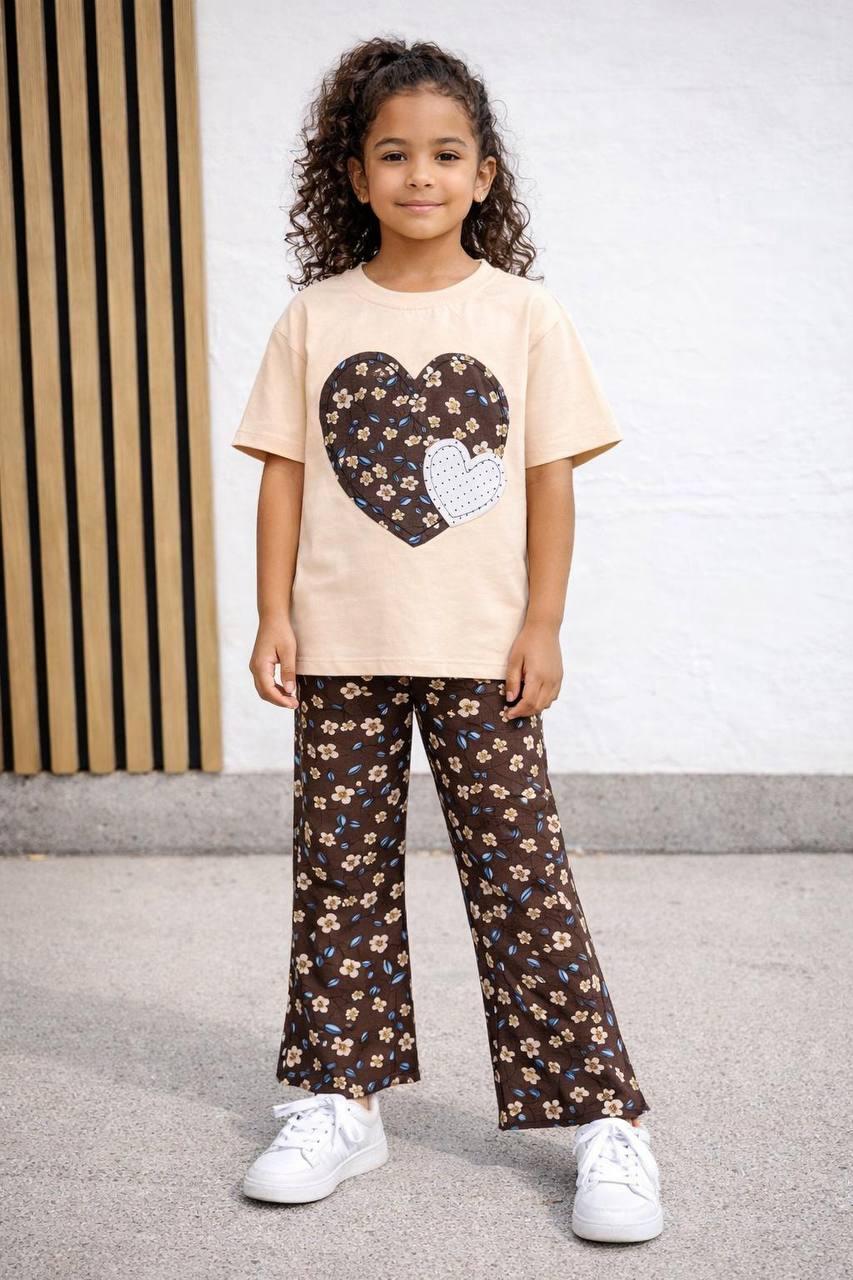 Girl beige heart set with flare leggings