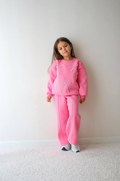 Girls Pink with pearl bows sweatsuit