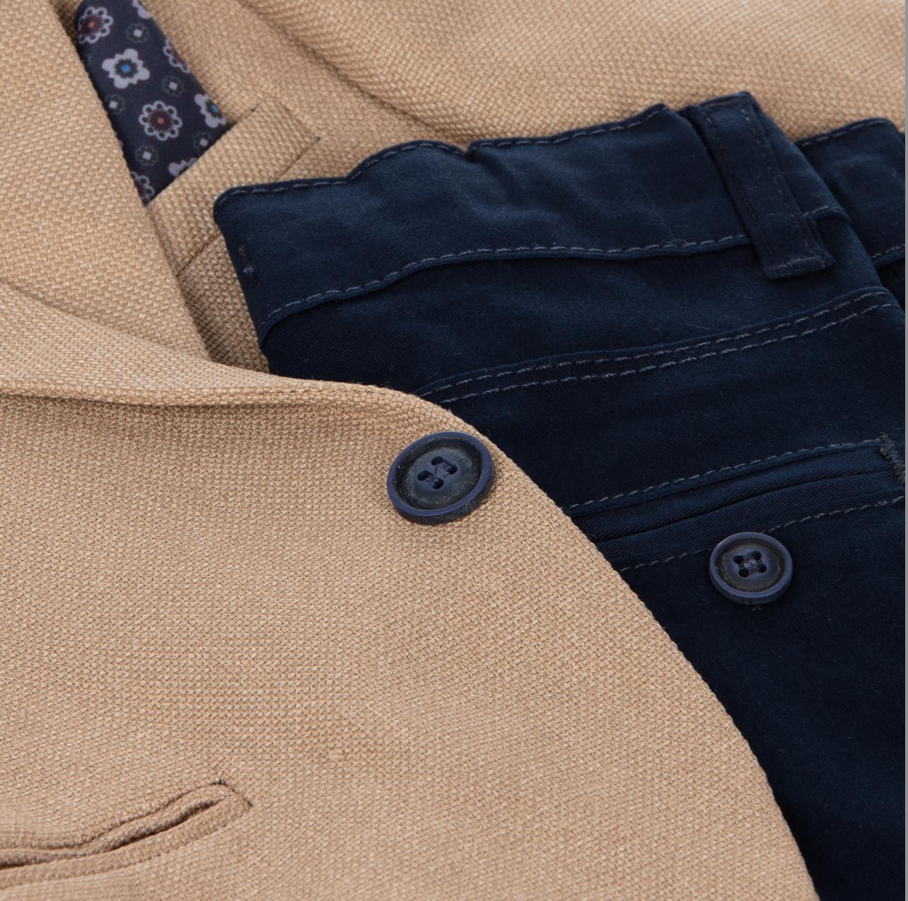 Henry-Camel Suit With Belt And Bowtie