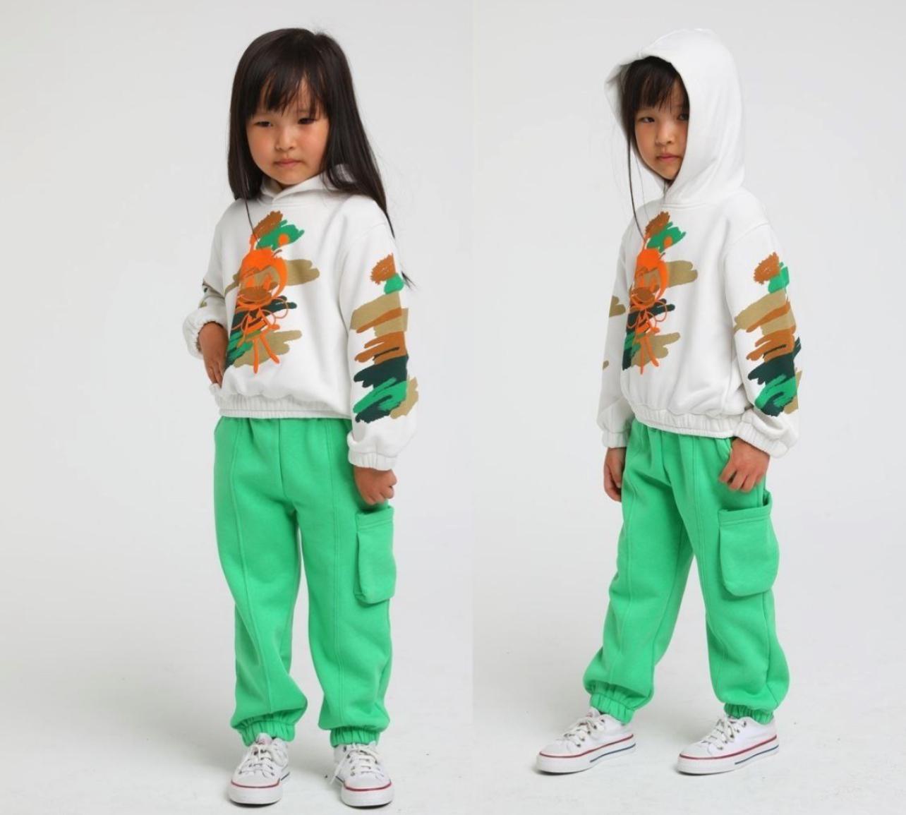 White Hoodie with Bee Print